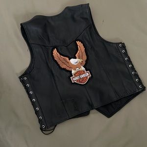 LEATHER 💯% black color Riding Lace Down HARLEY DAVIDSON w pockets sz Large VEST